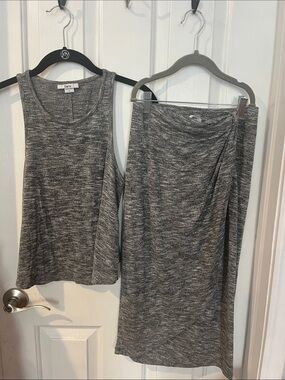 Bar III Gray 2 pcs set top & skirt